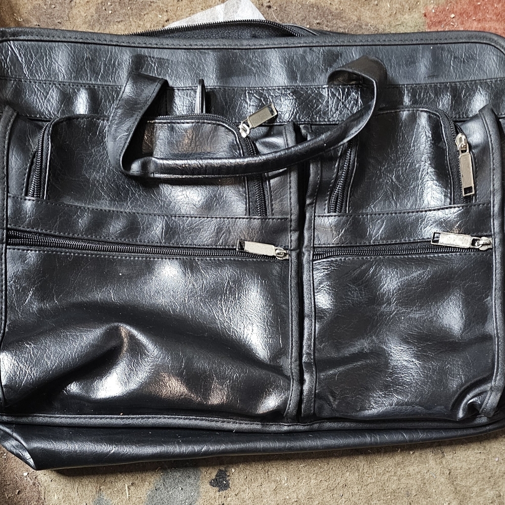 Foray leather breif case